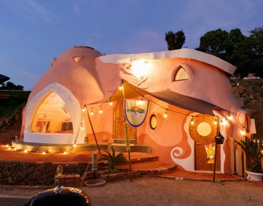 熊本にあるアースバッグ総本山「のんねむ」の宿