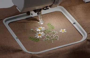 自動糸切り機能で刺しゅうの仕上がりがきれい