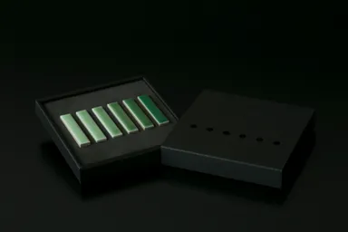 碧 パッケージ(オープン時)