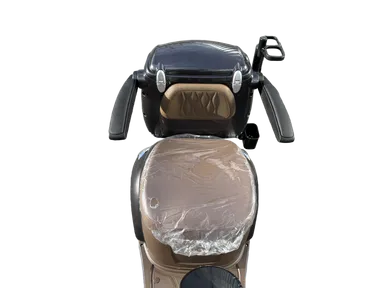 前方からの座席画像