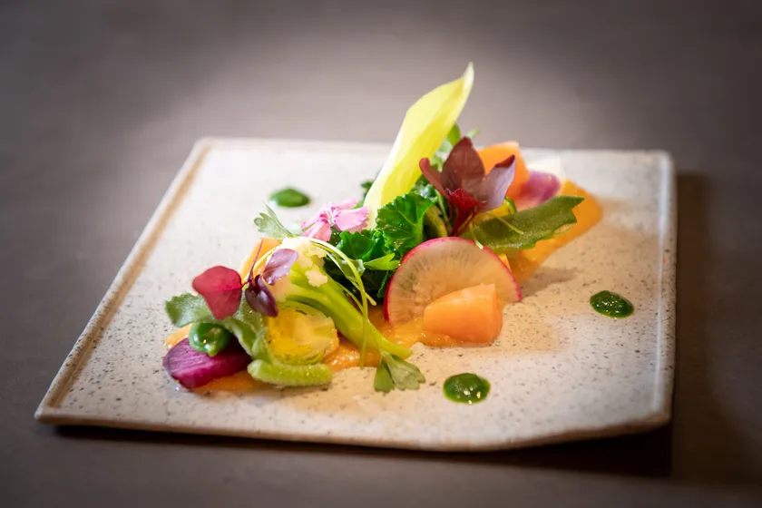 春のカラフル野菜 甲州ワイン鱒