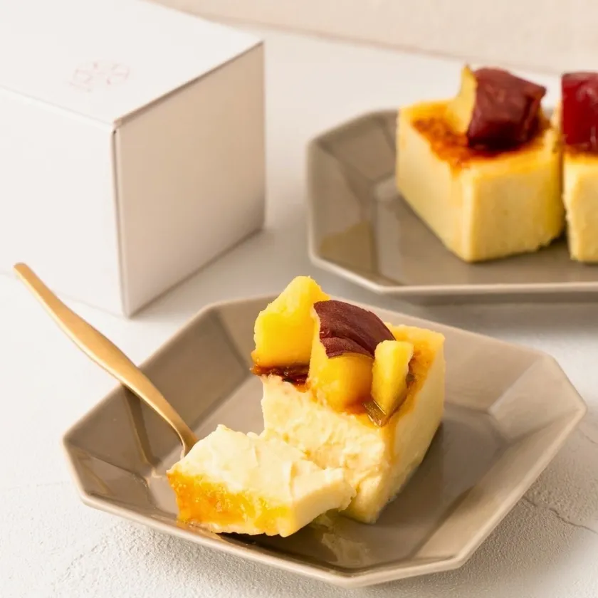 母の日ギフト「蜜芋の“生”テリーヌブリュレ」