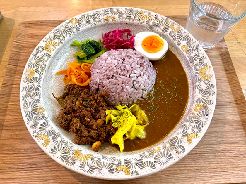 【武雄温泉】コーヒーショップ喜蔵『猪キーマ&コリコリ大豆のスパイスカレー』