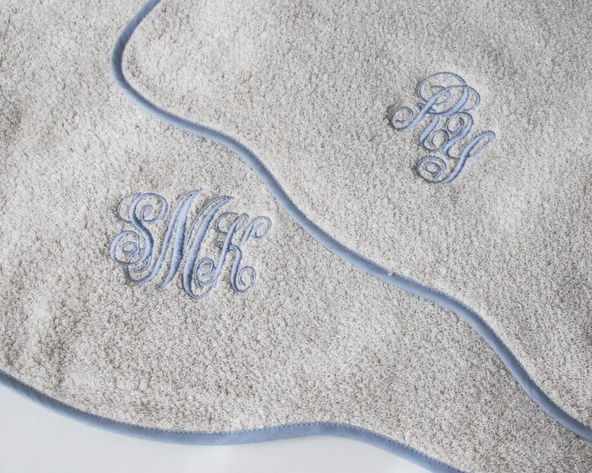 モノグラム刺繍例