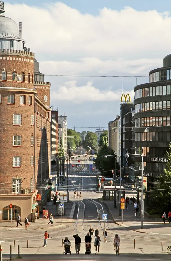 展示イメージ ヘルシンキのユニオン通り~シルタサーリ通りの建築軸