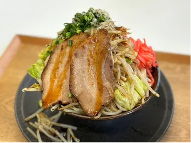 富士桜ポーク 豪快1本！豚角煮丼