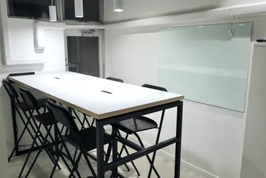 バーチャルオフィス会員もお使いいただける会議室