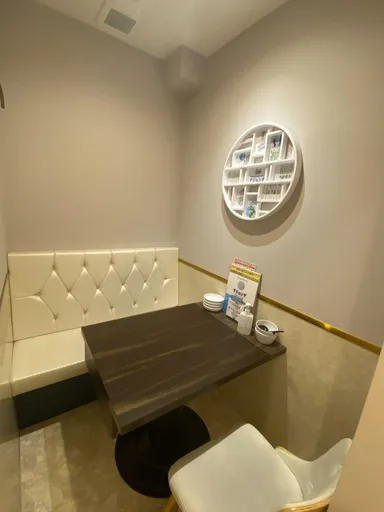 テジョンデ駅前店　個室