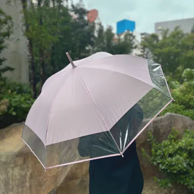 くすみカラー生地×切り返しビニール素材×止めやすい太ベルト