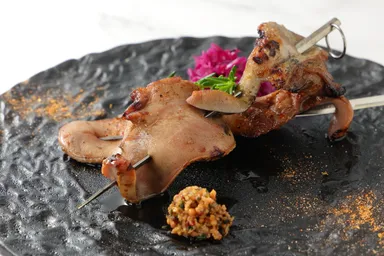 ケイジャン香る串焼き ラムタンのスピエディーニ　2,640円(税込)