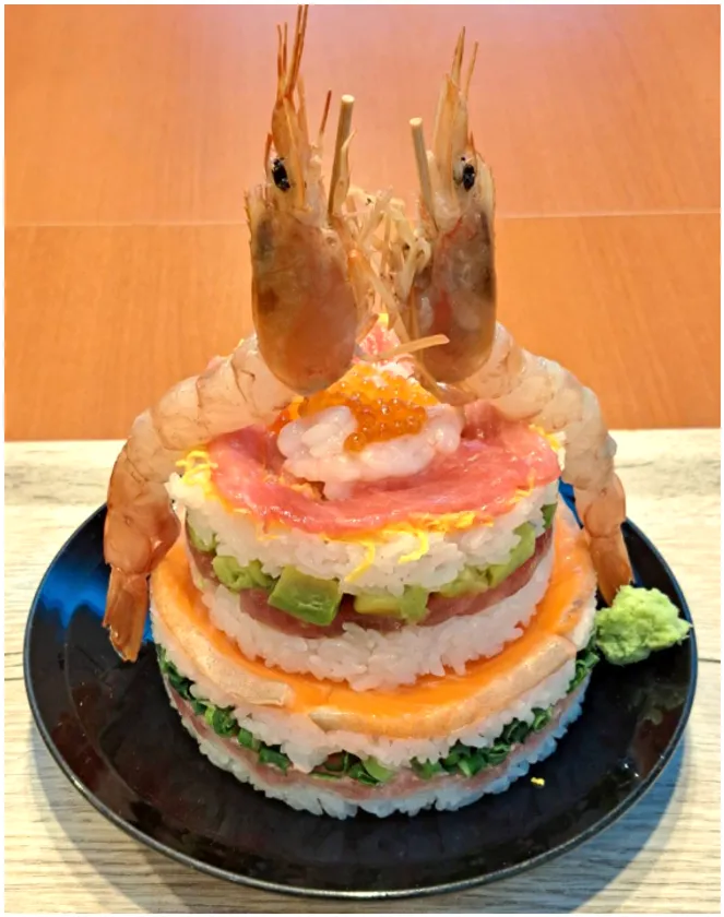 「お誕生日寿司ケーキ」
