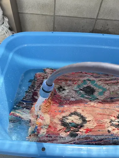 モロッコから届いたラグをウォッシャブル