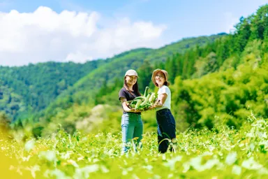 素材は有機農場で土作りから栽培