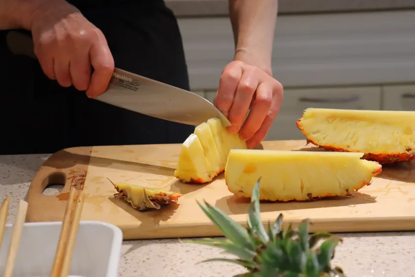 芯まで美味しい台湾パイナップル