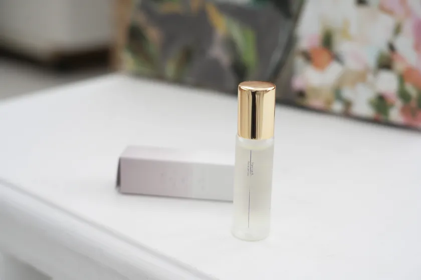 HaniwA ロールオンパフューム 八ノ香