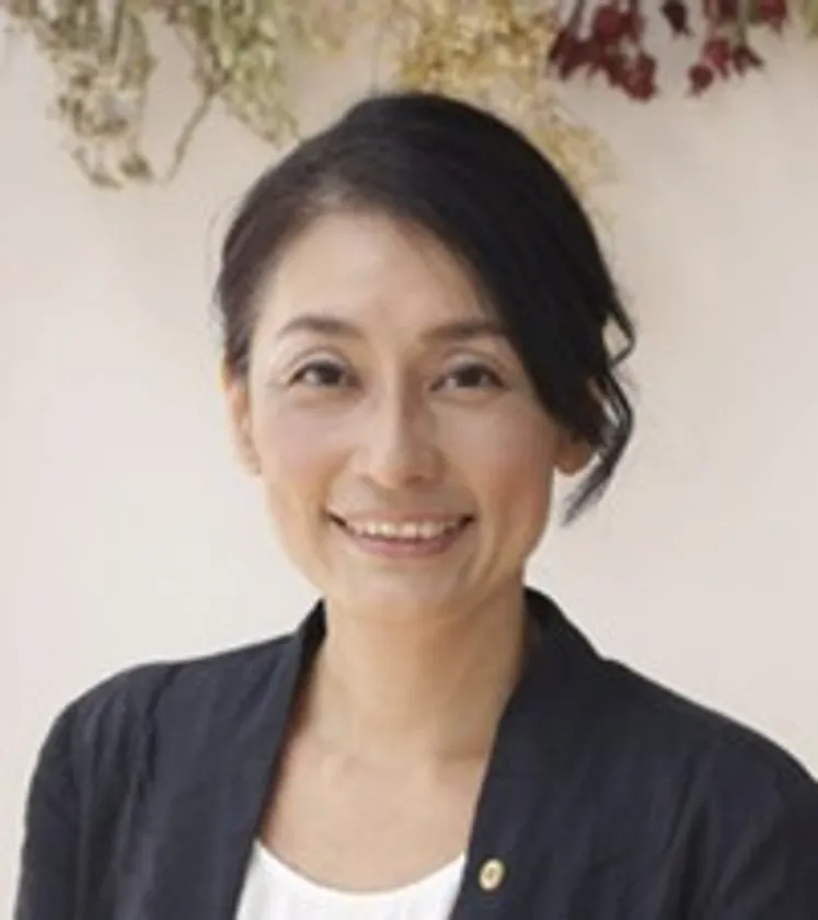 代表　長橋 知世