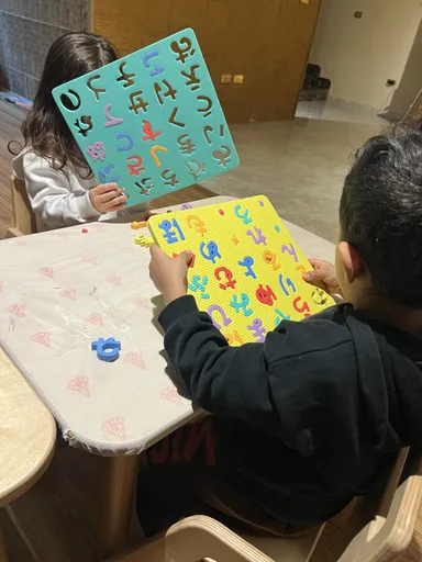 遊びながら日本語にも触れる