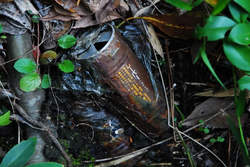 プルタブ前の缶