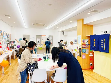 絵本の学校　名古屋校　卒業制作展示会の様子