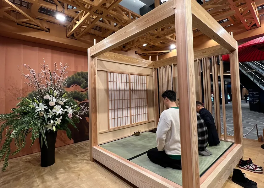 モバイル茶室です