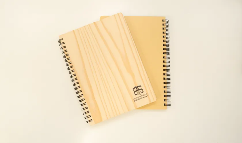 樹のリングノートプレゼント