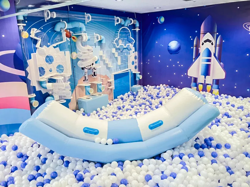ボールプールで思う存分遊べる