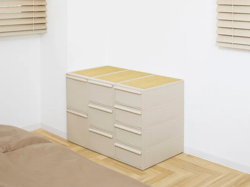 ベージュ×竹製天板