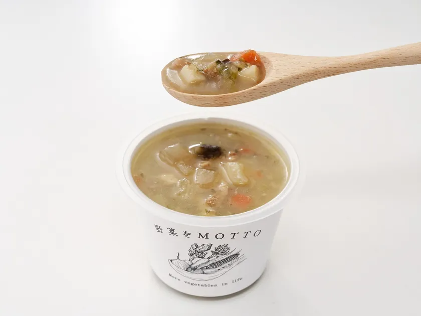 具材はたっぷり。野菜をたっぷり食べるスープです。