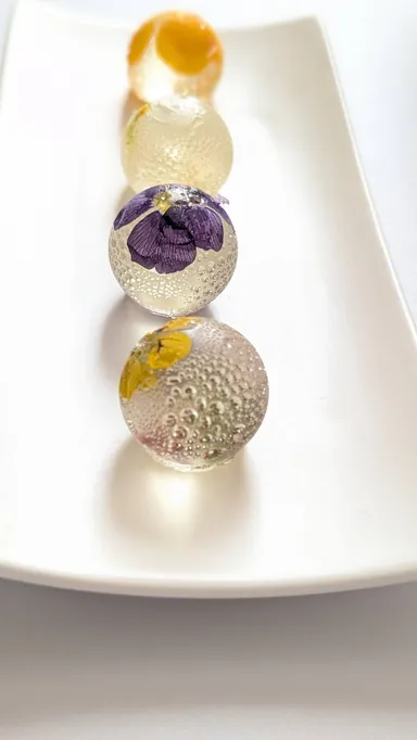 エディブルフラワーキャンディーボール