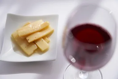 赤ワインとメンマ