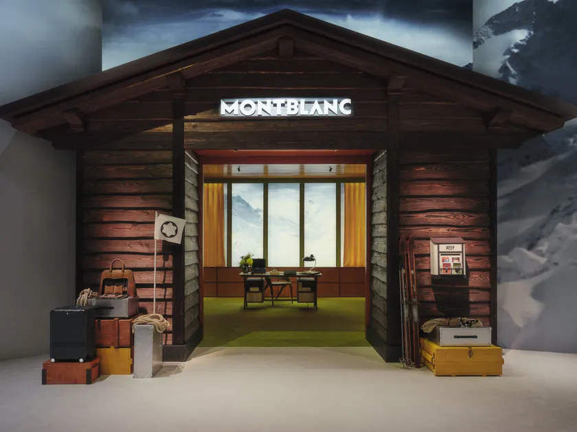 ウォッチズ&ワンダーズ ジュネーブ 2025のモンブランブース