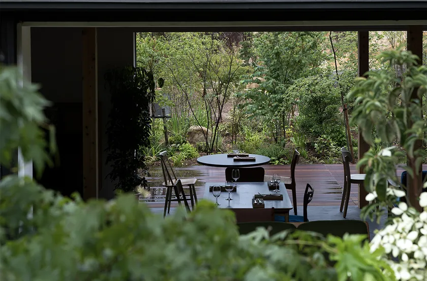 カフェ&ギャラリー カバノ Photo by Akinobu Kawabe