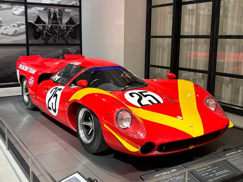 展示車両 ローラT70