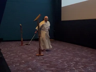 豊島一虎による抜刀演武