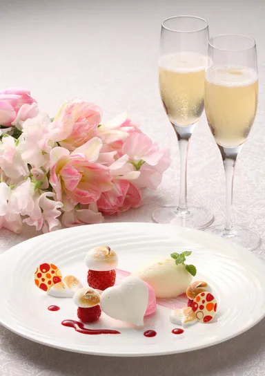 シェ・ロッシニ「桜メニュー」