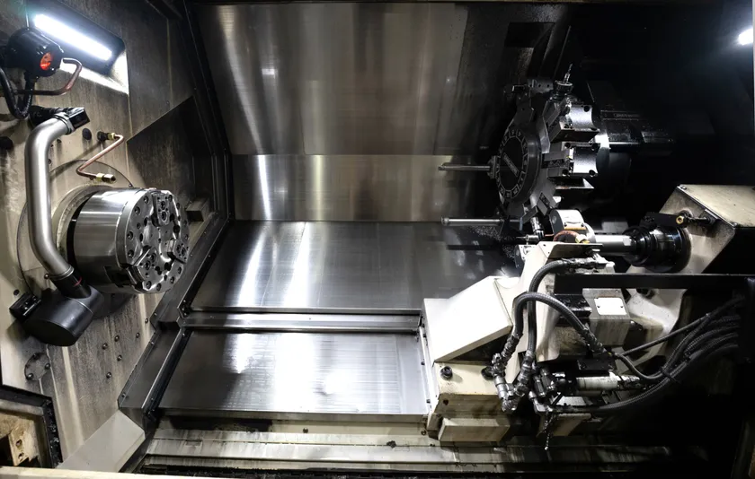 竹中専用設計による複合旋盤