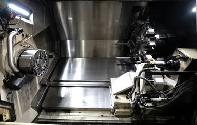 竹中専用設計による複合旋盤