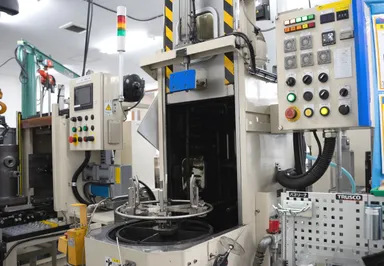 竹中専用設計の洗浄機