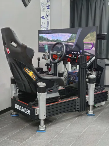 画像3 KC KINETICA モーションシミュレータ