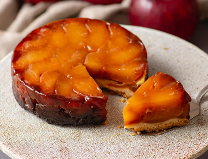 通常販売中の「紅玉のタルトタタン」