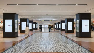 6.ヤエチカメインアベニュー