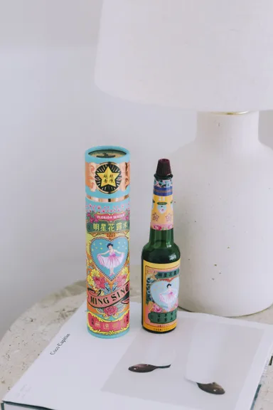 明星花露水(ホームフレグランス グラフィックギフトボックス付)