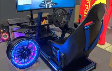 オリジナルデザインPC・レーシングシミュレーターのワンオフ制作例