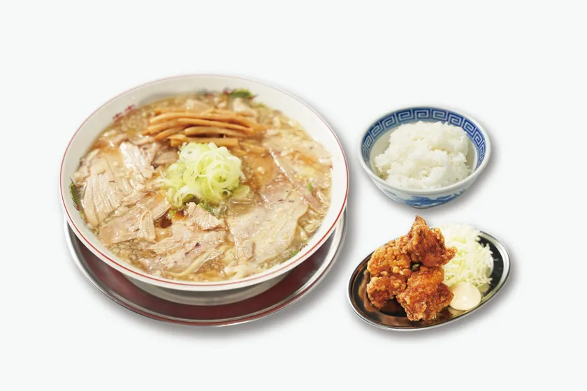 安定の唐揚げ定食(税込420円)※お好きなラーメンとセットにできます
