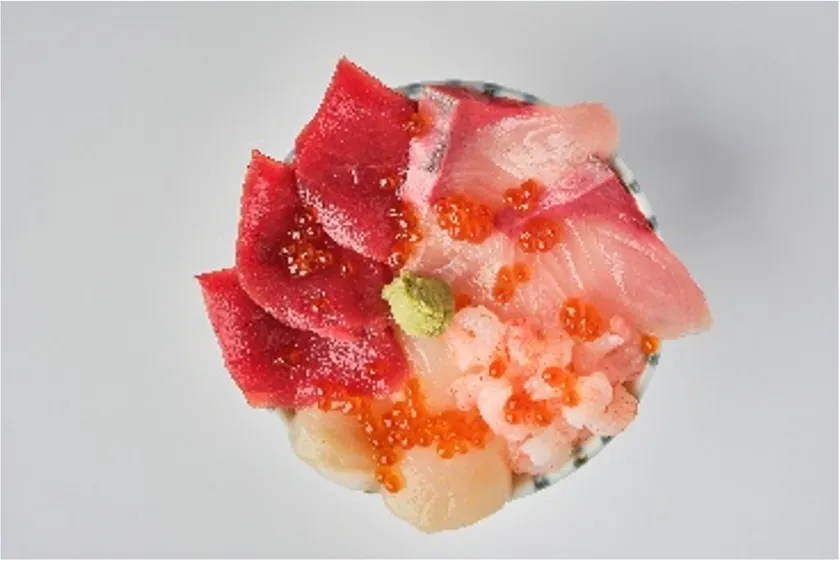 本マグロ赤身5種丼