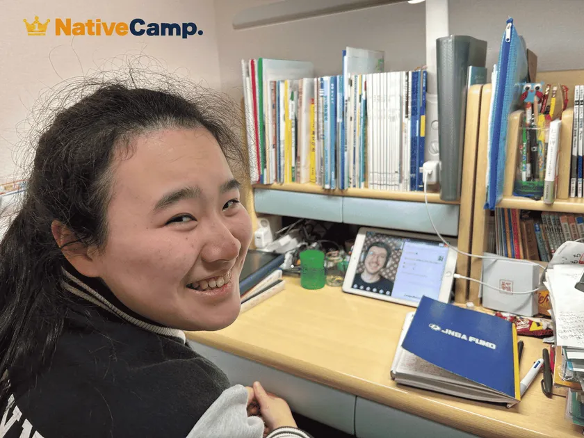 英会話レッスンを楽しむ会員 1