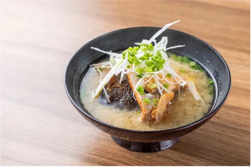 サーモンパーク千歳特製の味わい深い鮭汁