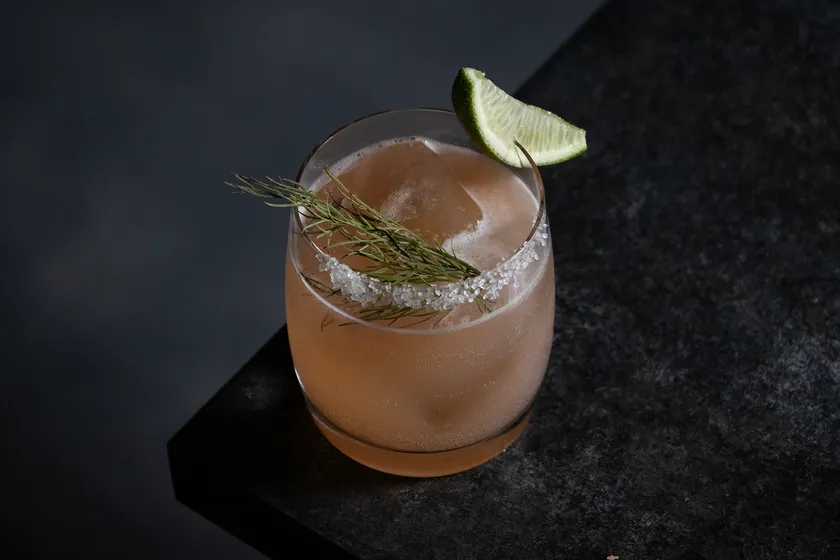 シグネチャーカクテル“Rose Island”