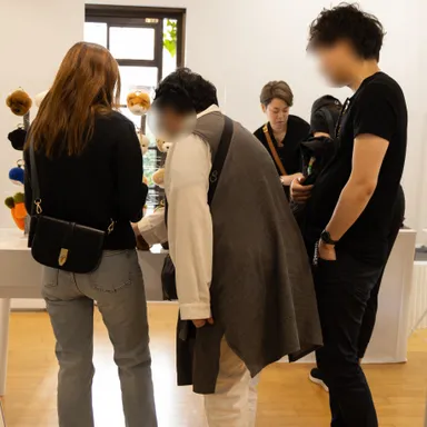 会期中の店内の様子