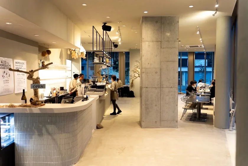 店内2